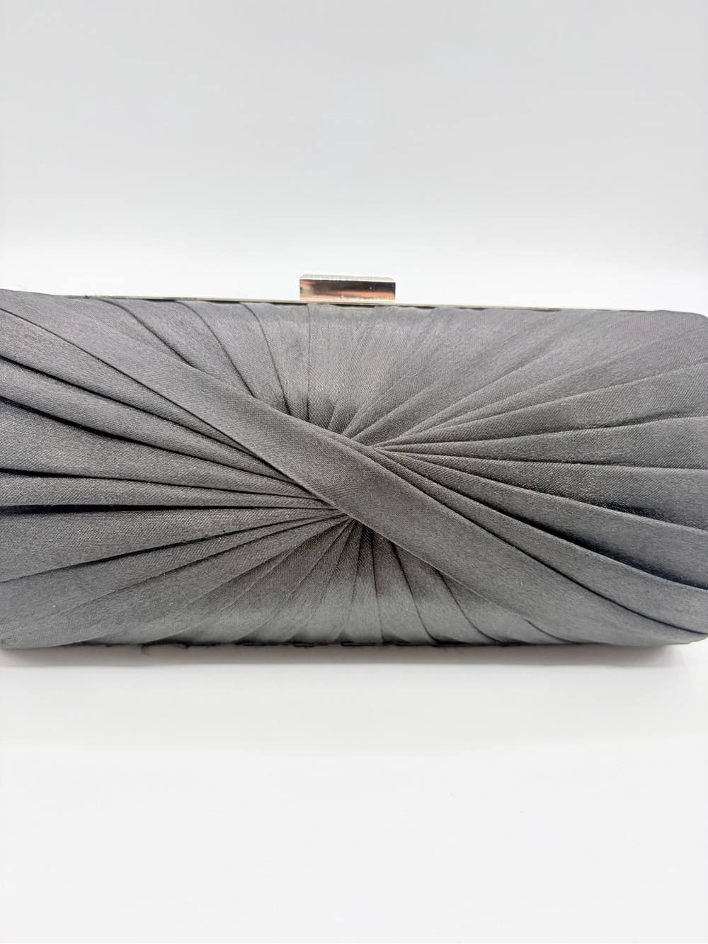Le Chateau Black Satin Pleated Evening Clutch Chain Shoulder Bag - Picture 6 of 15